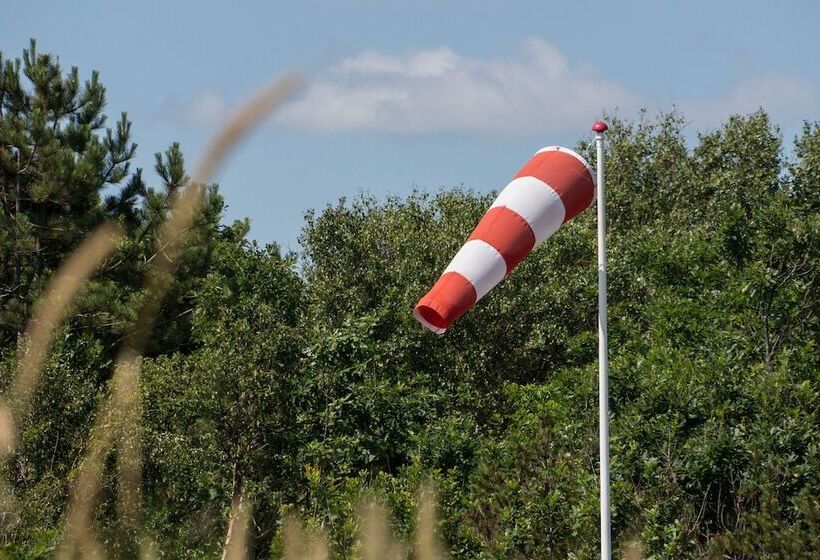 Dronningens Ferieby