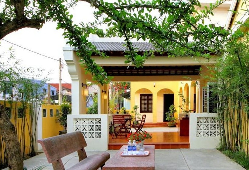 Hop Y Homestay