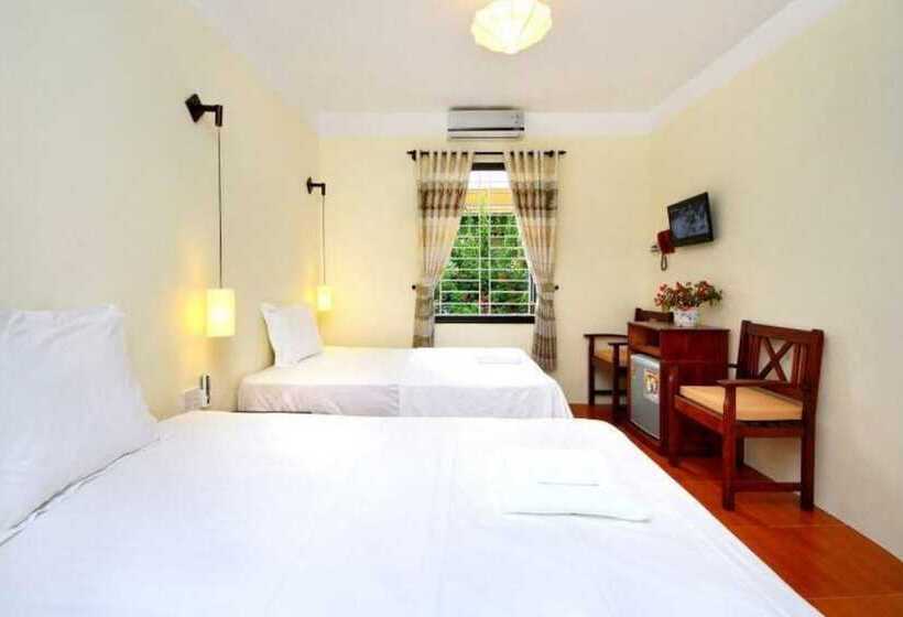 Hop Y Homestay