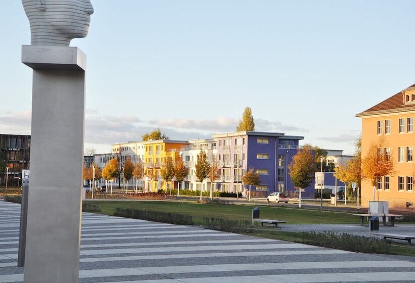 Fotos del hotel Adapt Apartments Berlin  Adlershof:  5