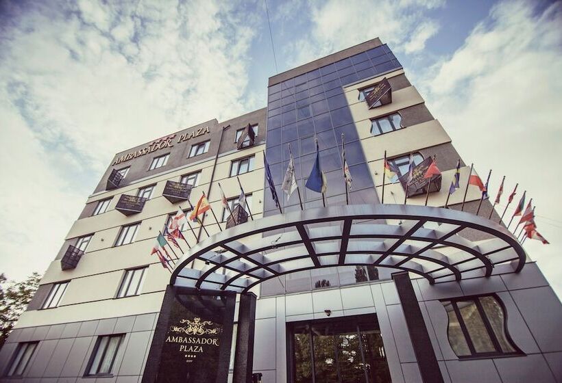 هتل Ambassador Plaza