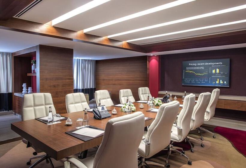 호텔 Burgu Arjaan By Rotana