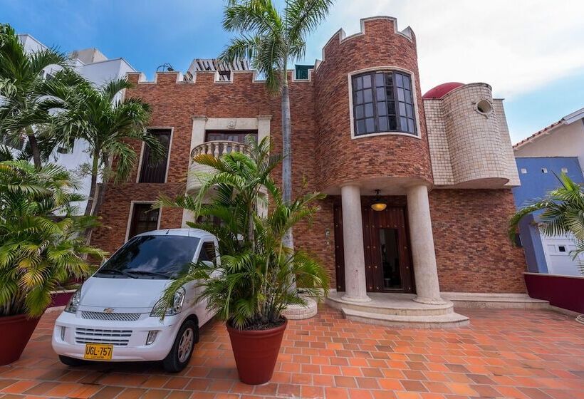 هتل Casa Castel