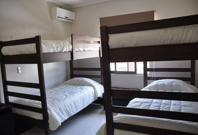 هتل Cosmopolita Hostel
