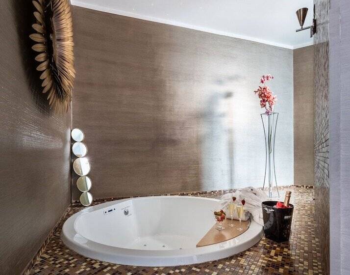 Fotos del hotel Dharma Luxury:  12