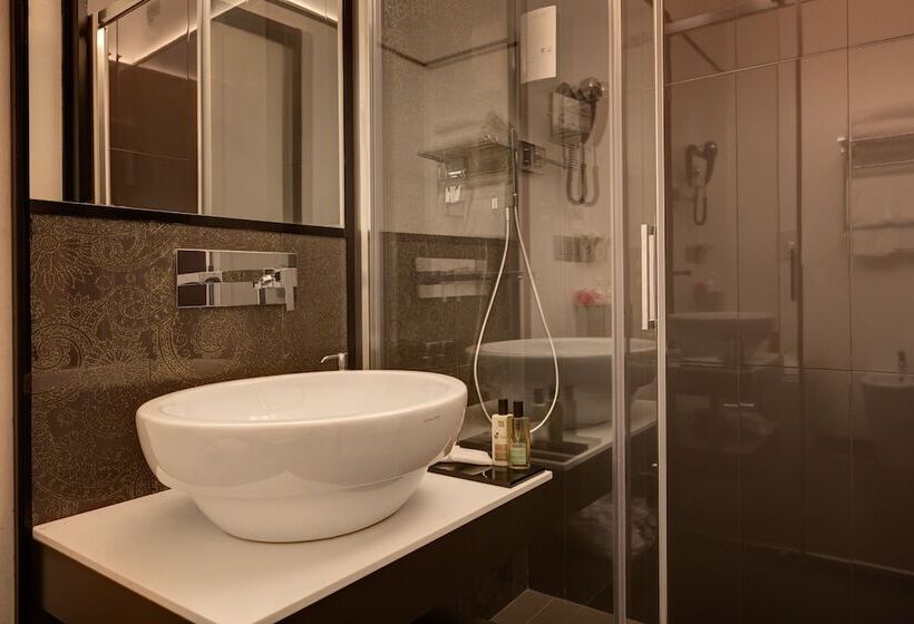 Fotos del hotel Dharma Luxury:  13