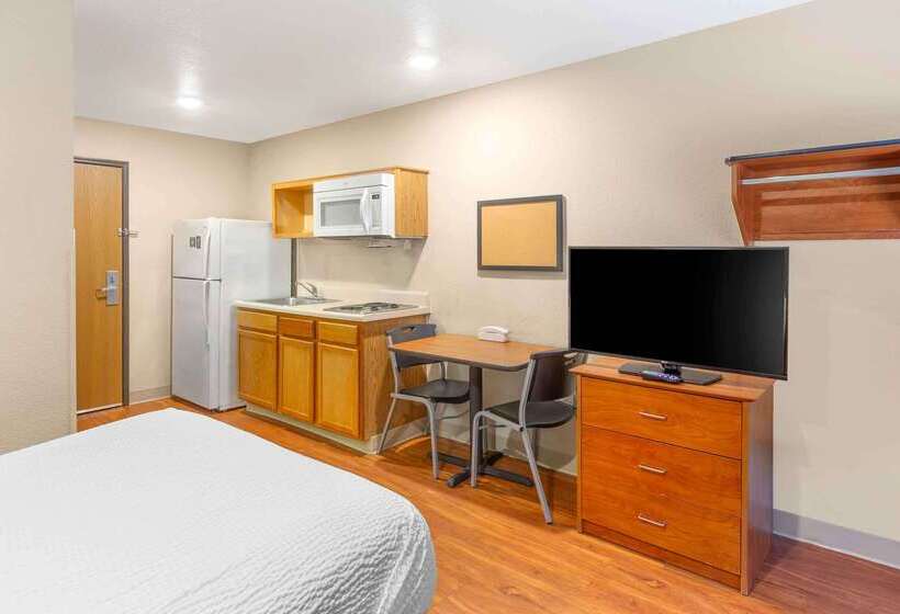 Отель Extended Stay America Select Suites Wilmington West