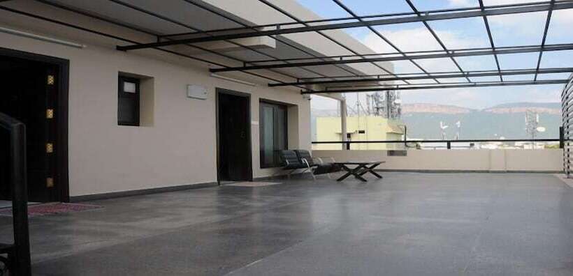هتل Harsha Residency