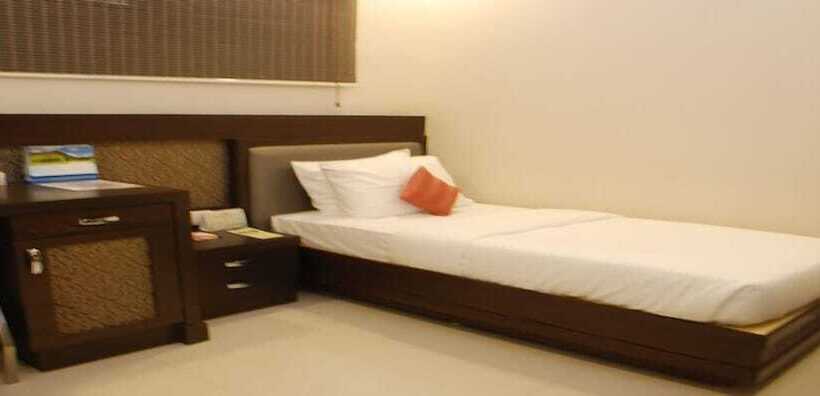 هتل Harsha Residency