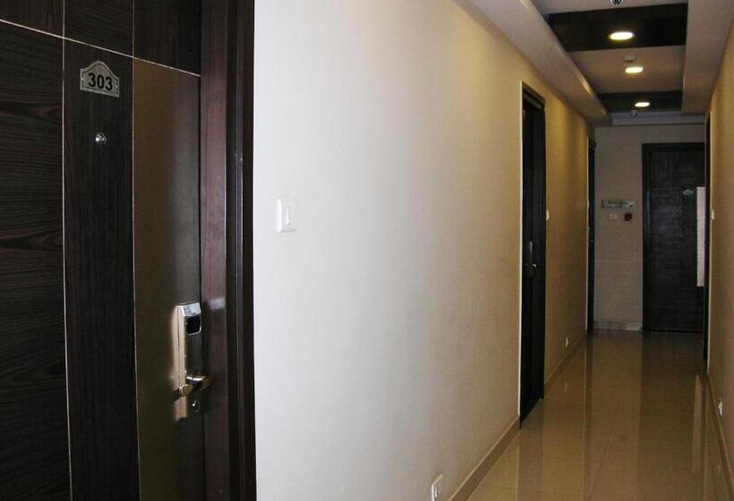 هتل Harsha Residency