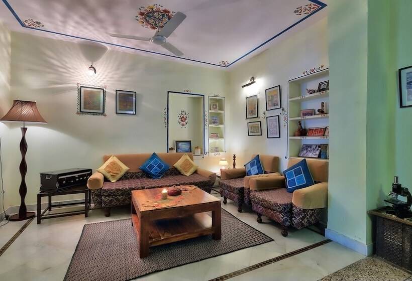 Fotos del hotel Ikaki Niwas:  6