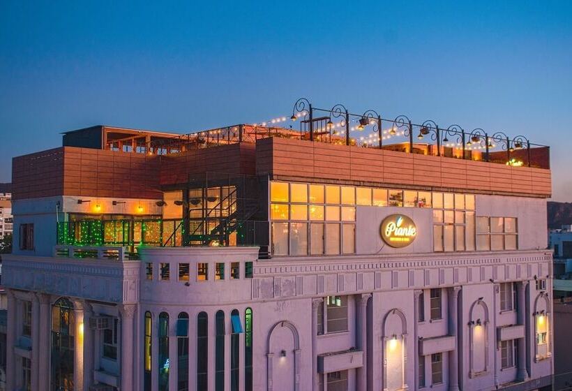 Fotos del hotel Kings Corner:  2