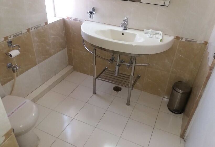 Fotos del hotel Kings Corner:  29