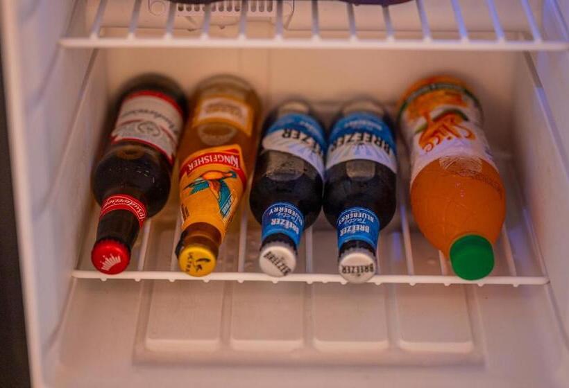 هتل La Oasis By Meraden