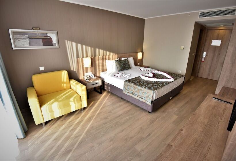 هتل Lucida Beach   All Inclusive