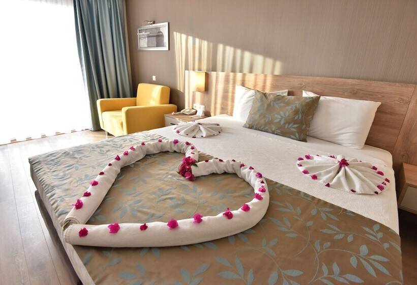 هتل Lucida Beach   All Inclusive