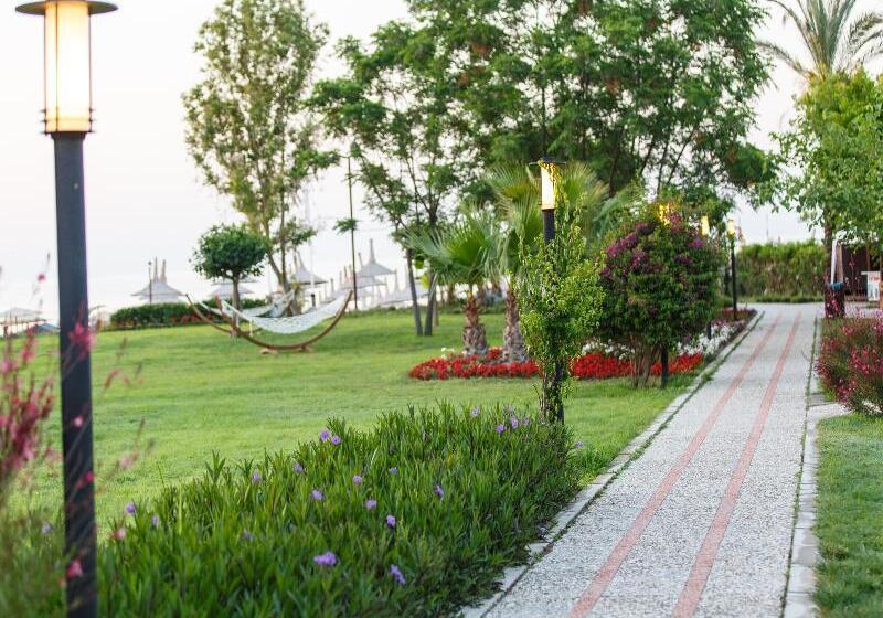 هتل Lucida Beach   All Inclusive