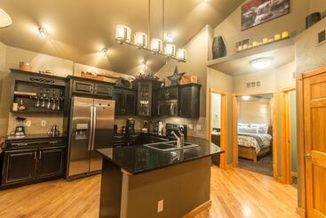 هتل Marys Lake Lodge Mountain Resort And Condos