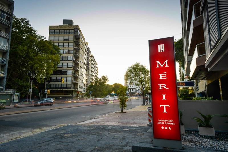هتل Merit Montevideo Apart & Suites