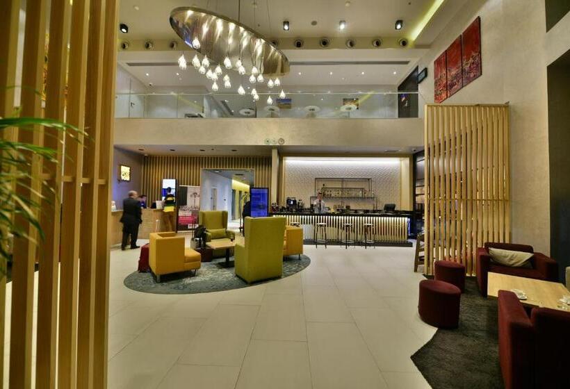 Fotos del hotel Park Inn By Radisson Istanbul Ataturk Airport:  18