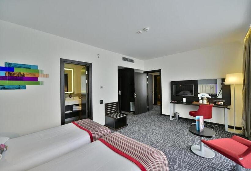 Fotos del hotel Park Inn By Radisson Istanbul Ataturk Airport:  10