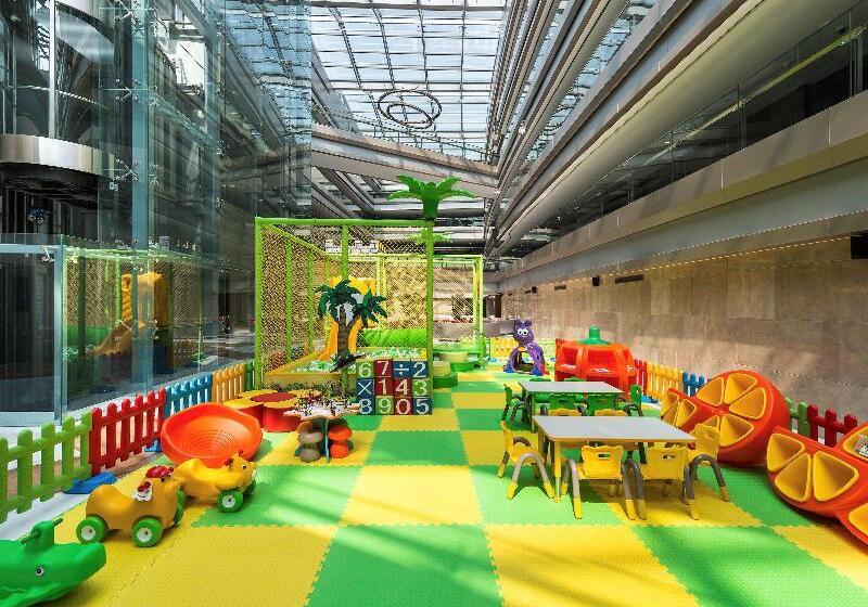 هتل Pullman Nanjing Lukou Airport