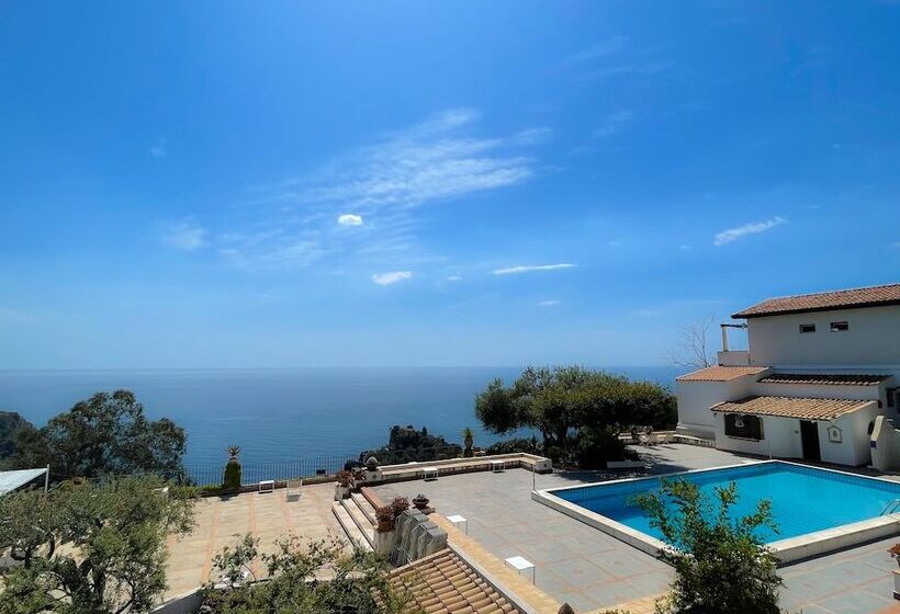 هتل Residence Terra Rossa Taormina