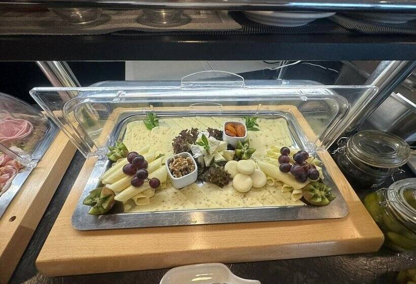 Fotos del hotel Skyline  City Frankfurt:  33