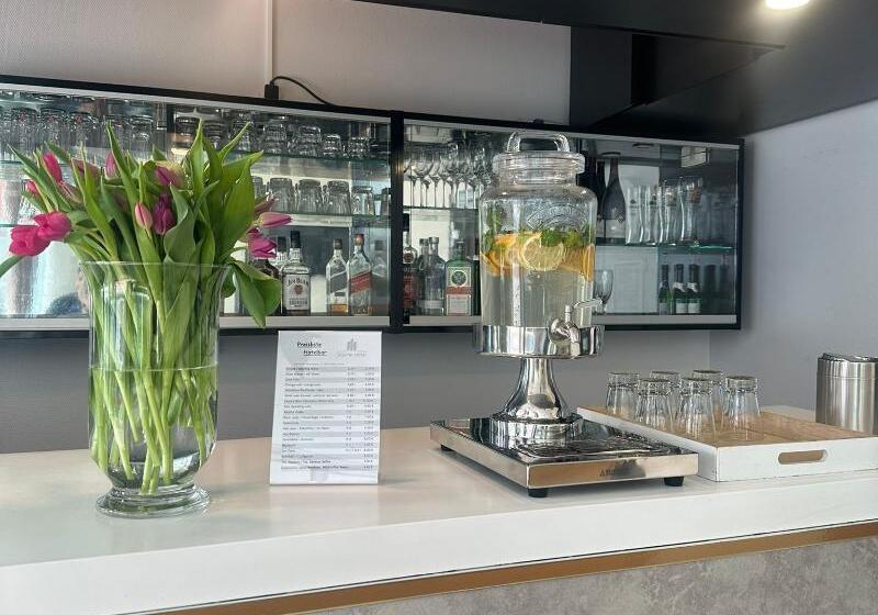 Fotos del hotel Skyline  City Frankfurt:  7