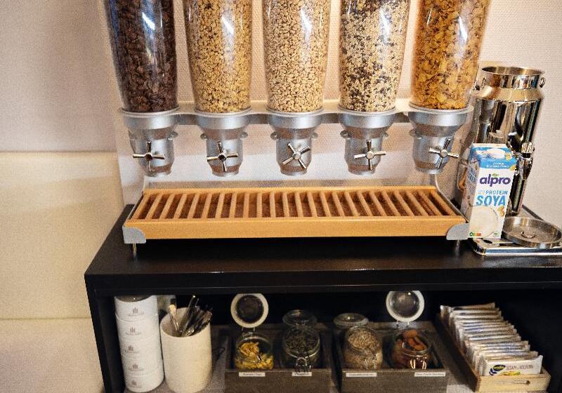 Fotos del hotel Skyline  City Frankfurt:  12