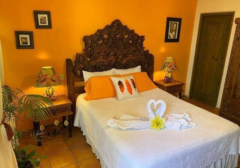 هتل The Mexican Inn