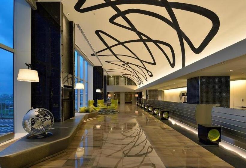 Fotos del hotel The Royal Park  Tokyo Haneda:  2