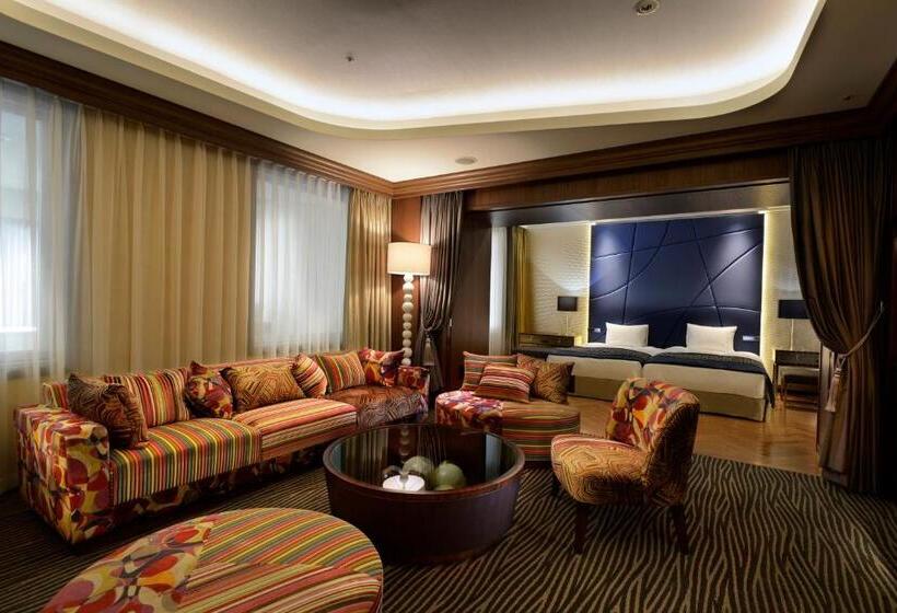 Fotos del hotel The Royal Park  Tokyo Haneda:  10