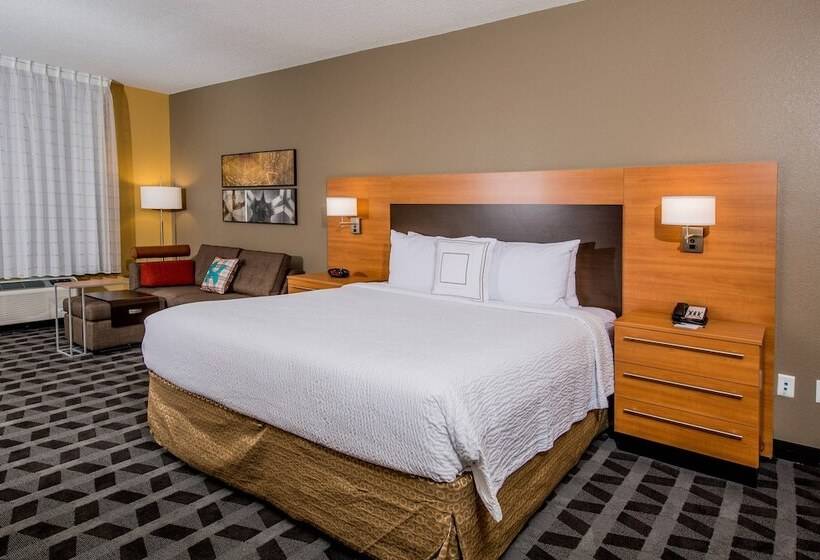 هتل Towneplace Suites By Marriott Florence