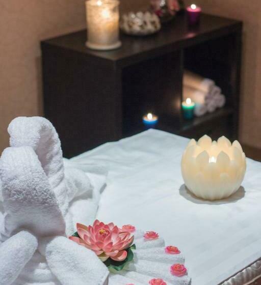 هتل Tryp By Wyndham Abu Dhabi City Center