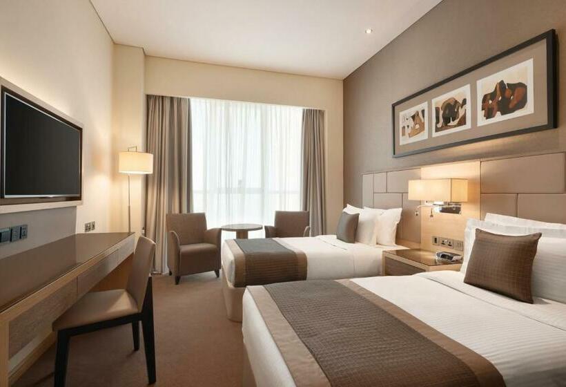 هتل Tryp By Wyndham Abu Dhabi City Centre