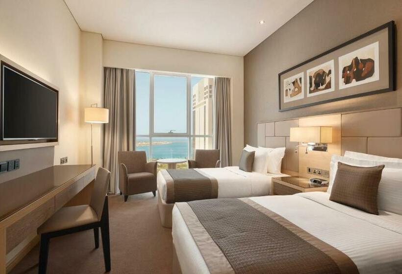 هتل Tryp By Wyndham Abu Dhabi City Center