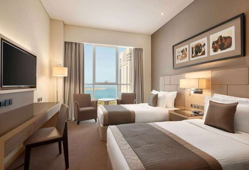 هتل Tryp By Wyndham Abu Dhabi City Center