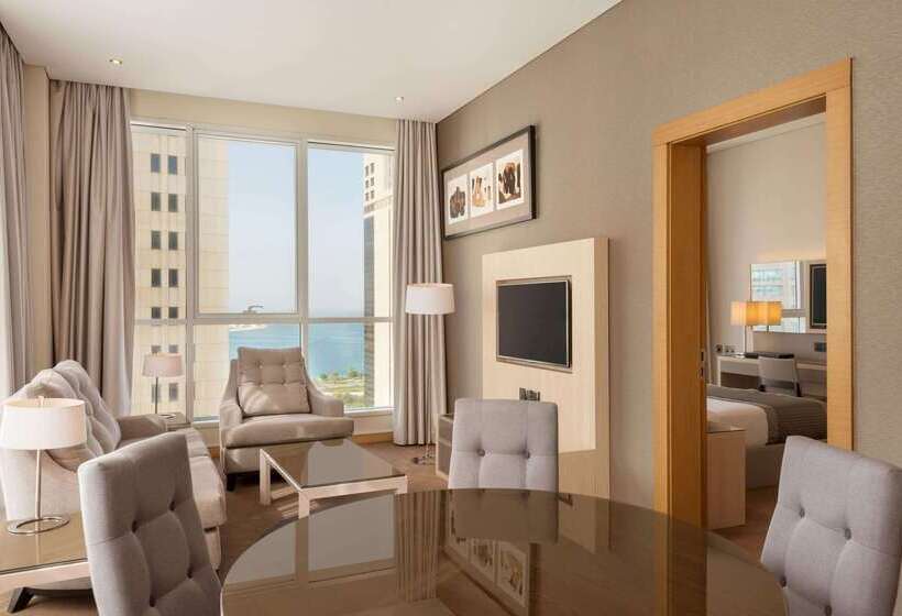 هتل Tryp By Wyndham Abu Dhabi City Center