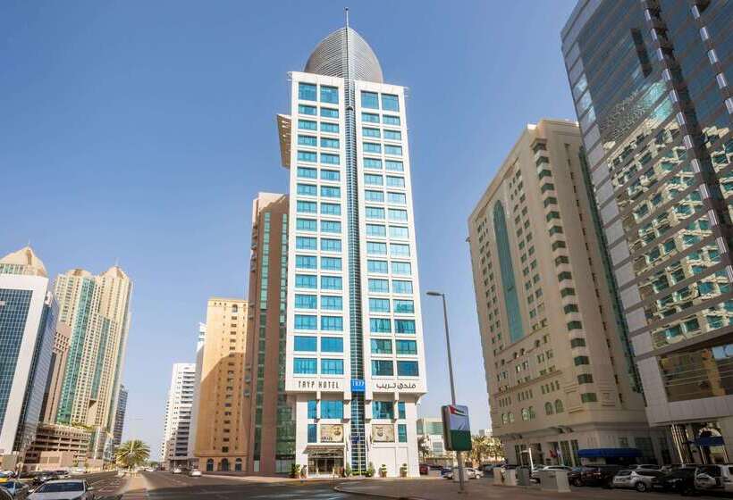 هتل Tryp By Wyndham Abu Dhabi City Centre