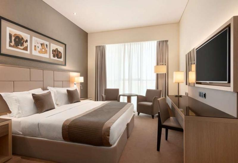 هتل Tryp By Wyndham Abu Dhabi City Center