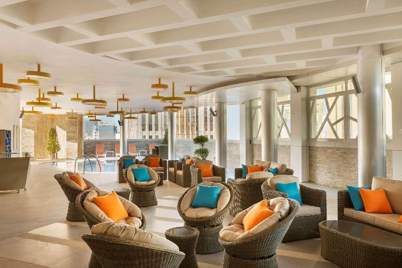 هتل Tryp By Wyndham Abu Dhabi City Center