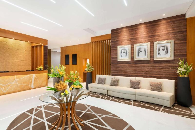 هتل Tryp By Wyndham Abu Dhabi City Center