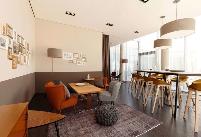 ホテル Vienna House Easy By Wyndham Osnabrück & Apartments
