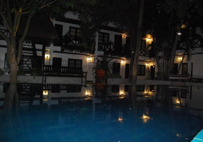 هتل Vientiane Garden Villa