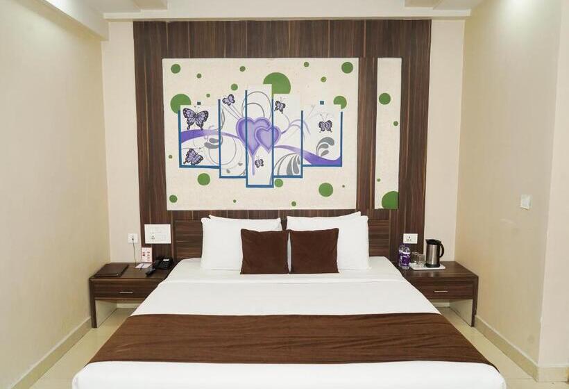 Fotos del hotel Yash Regency:  5