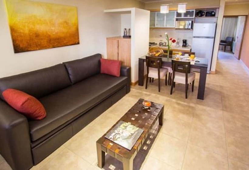 Los Robles Apart & Spa