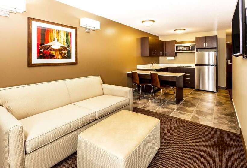 Microtel Inn & Suites By Wyndham Whitecourt