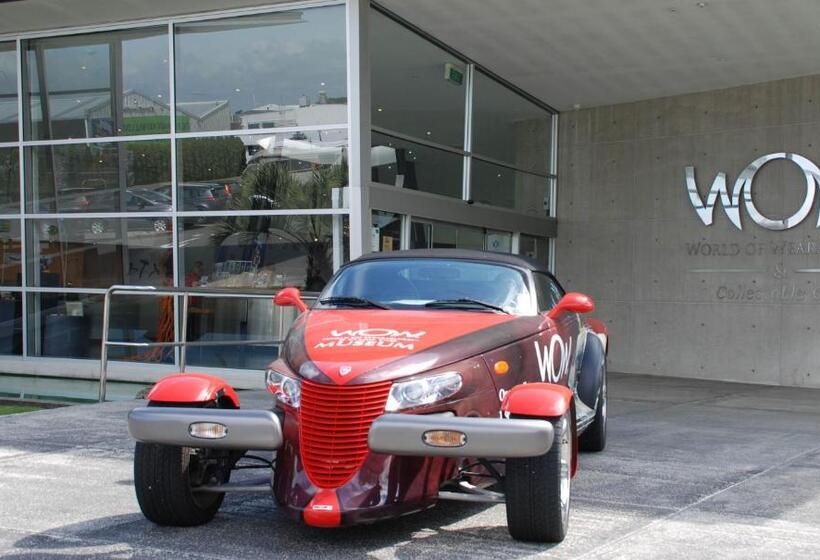 مُتل Century Park