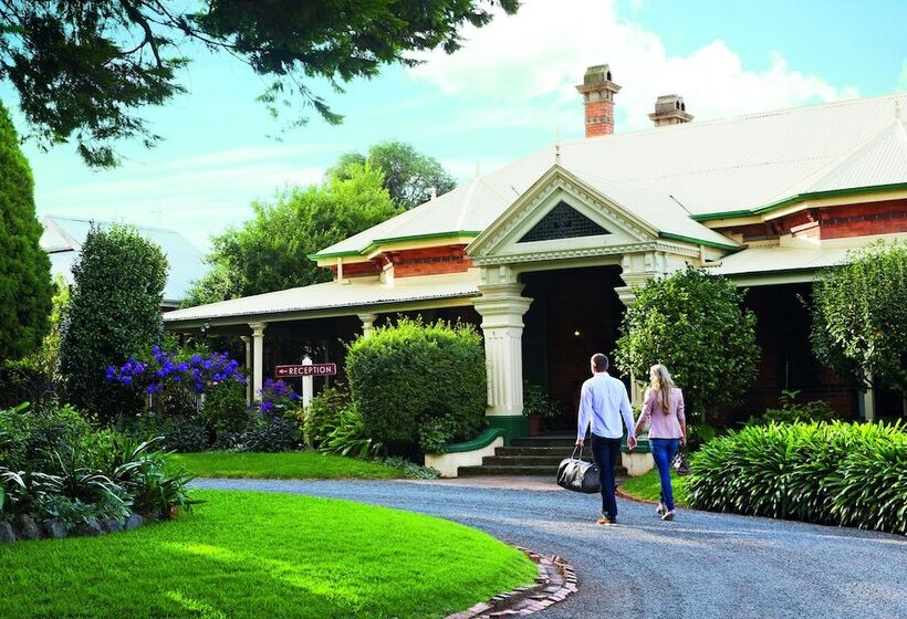 Pension (Hôtel basse catégorie) Vacy Hall Toowoomba S Grand Boutique